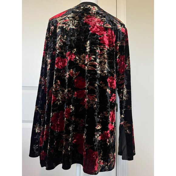 Venezia Womens Floral Velour Top Sz 18/20 V-Neck Black Red Stretchy Long Sleeve - Picture 2 of 7